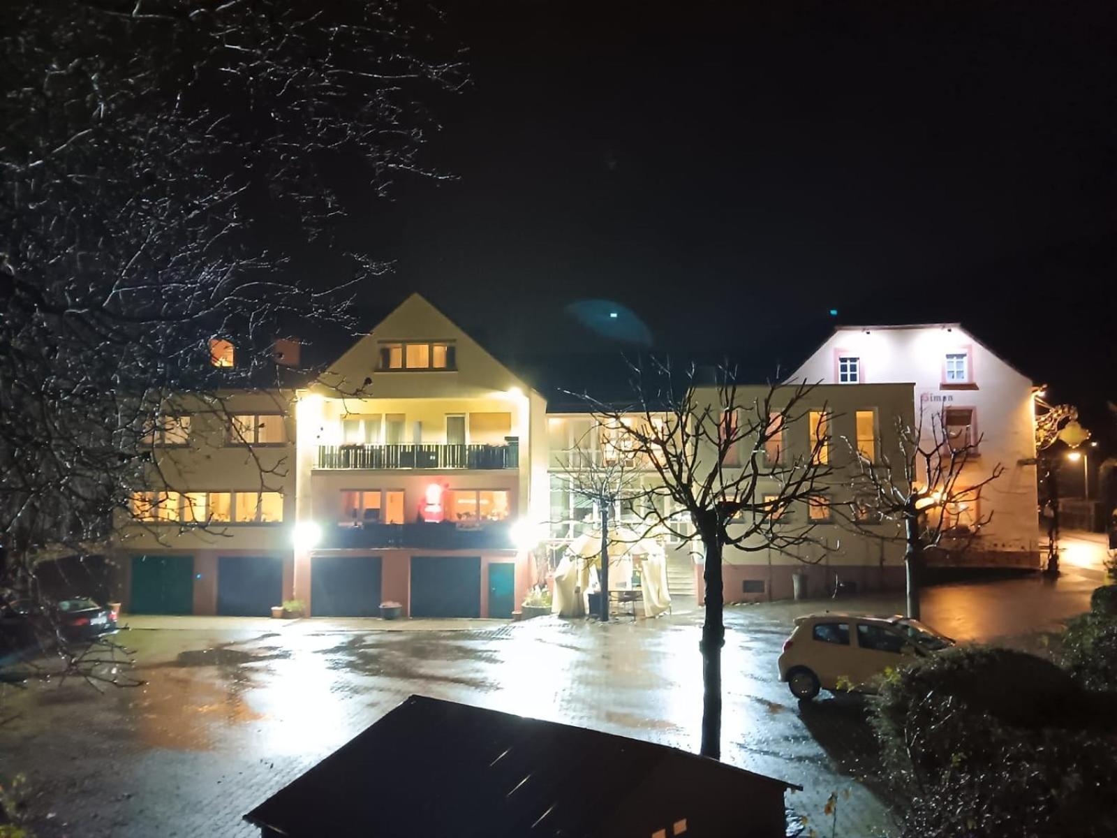 Hotel Landgasthof Simon Waldrach Экстерьер фото
